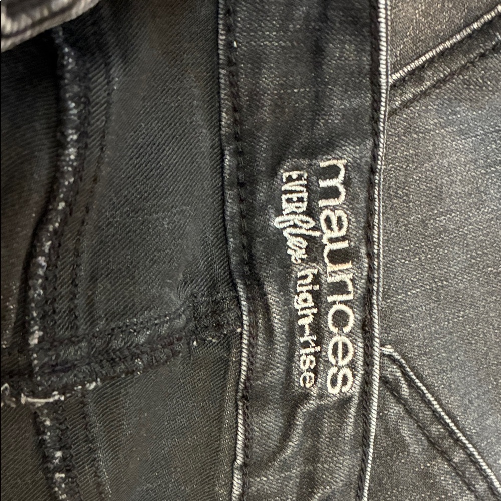 Maurices Black Jeans with Colorful Patched Hearts, Everflex High-Rise, Size 10 - Picture 9 of 14